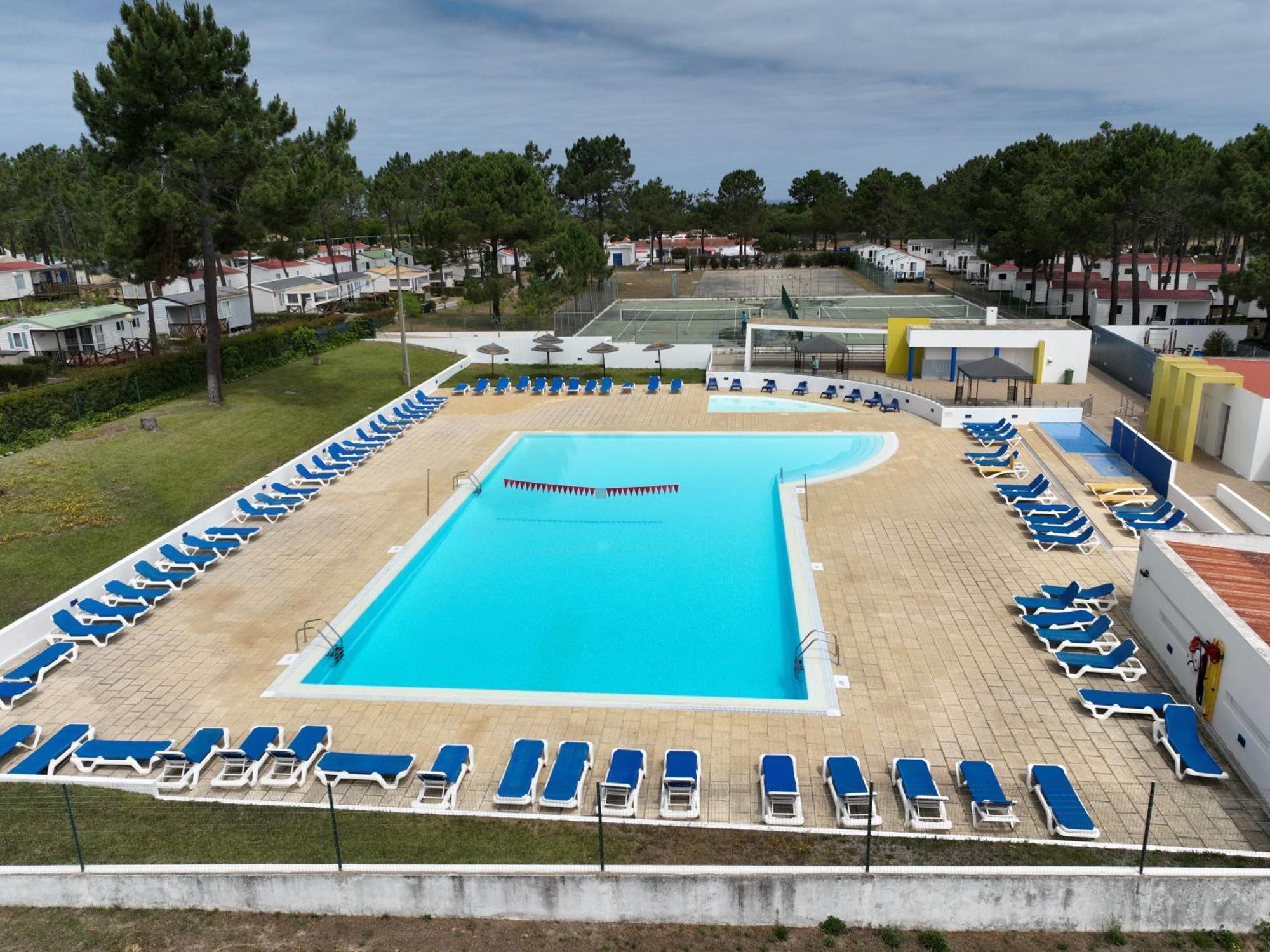 Hotel Parque De Campismo Orbitur Sitava Milfontes Malhadinhas Esterno foto