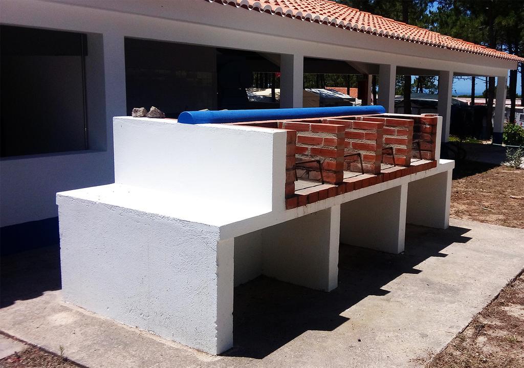 Hotel Parque De Campismo Orbitur Sitava Milfontes Malhadinhas Esterno foto