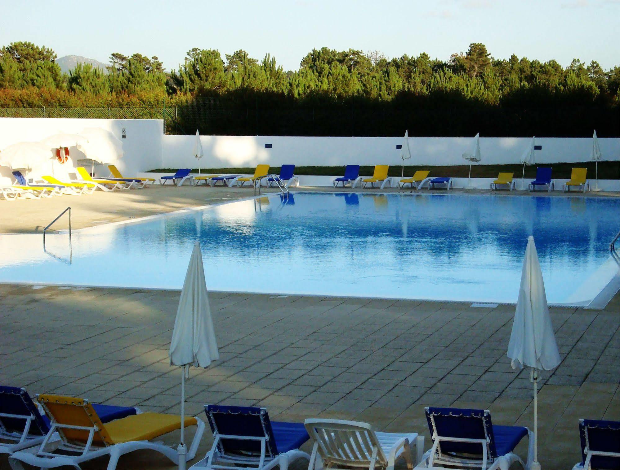 Hotel Parque De Campismo Orbitur Sitava Milfontes Malhadinhas Esterno foto